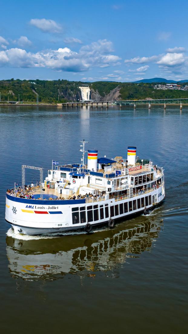 Excursions en bateau sur le fleuve