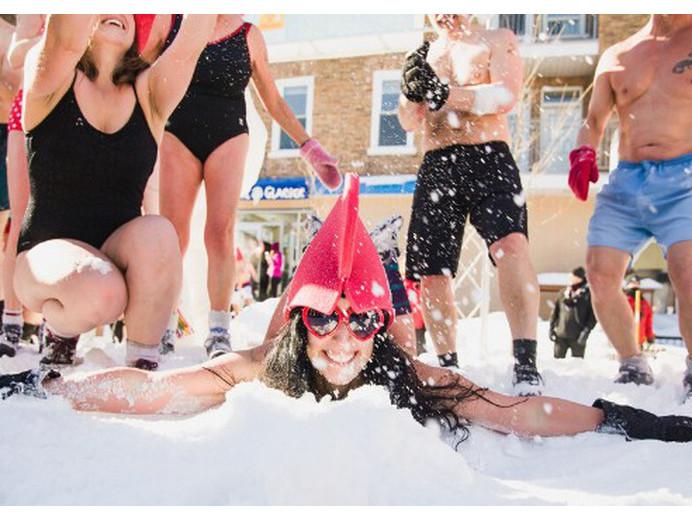 Snow bath during Carnaval de Québec