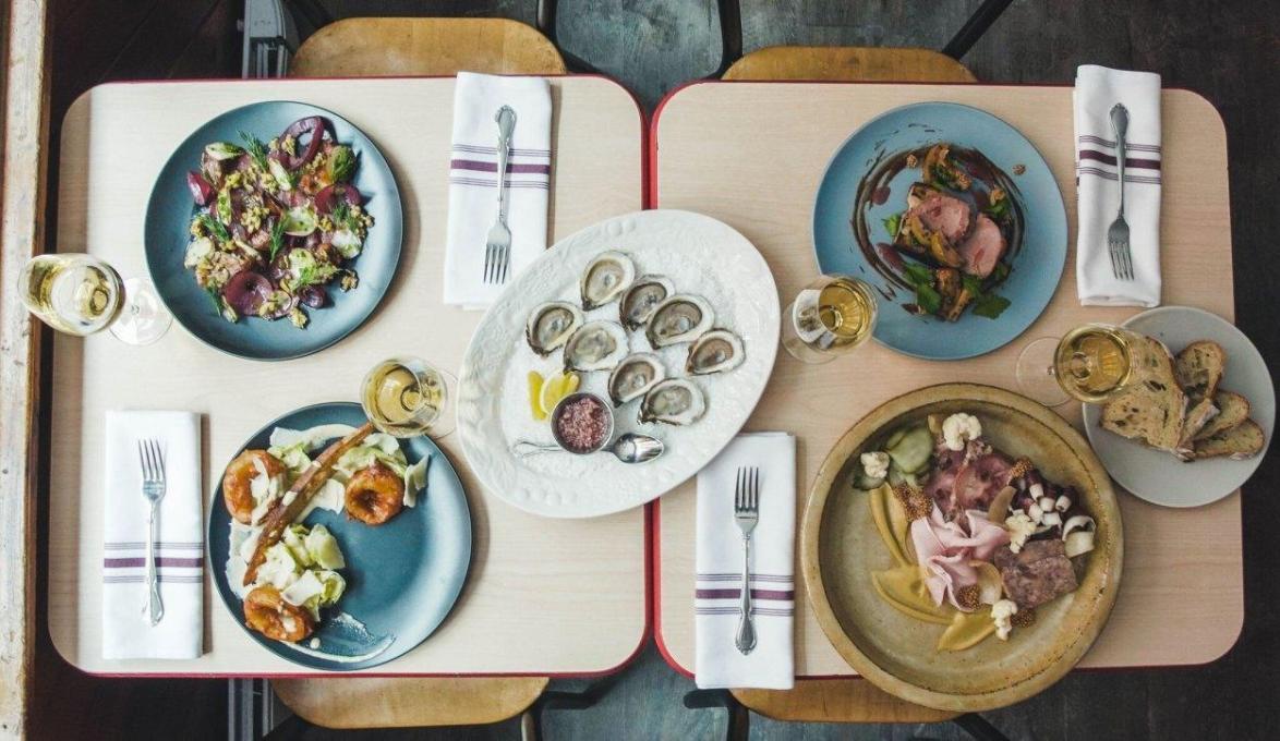 Plats de la Buvette Scott