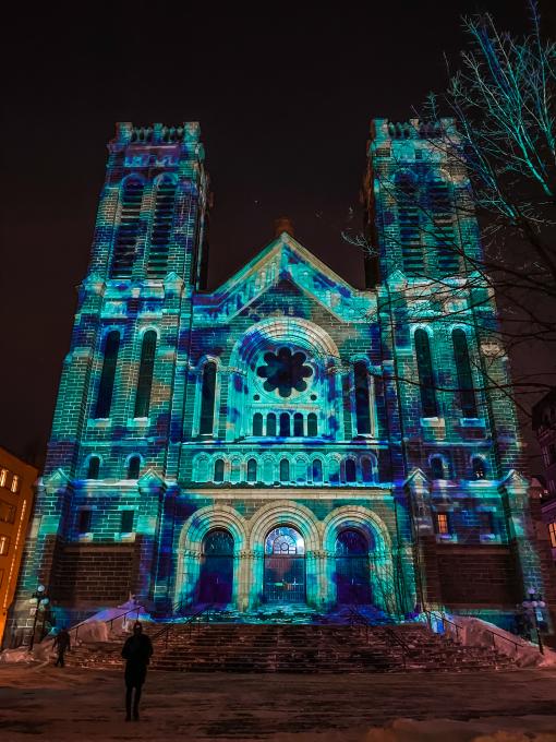 Projections lumineuses sur l'église Saint-Roch 