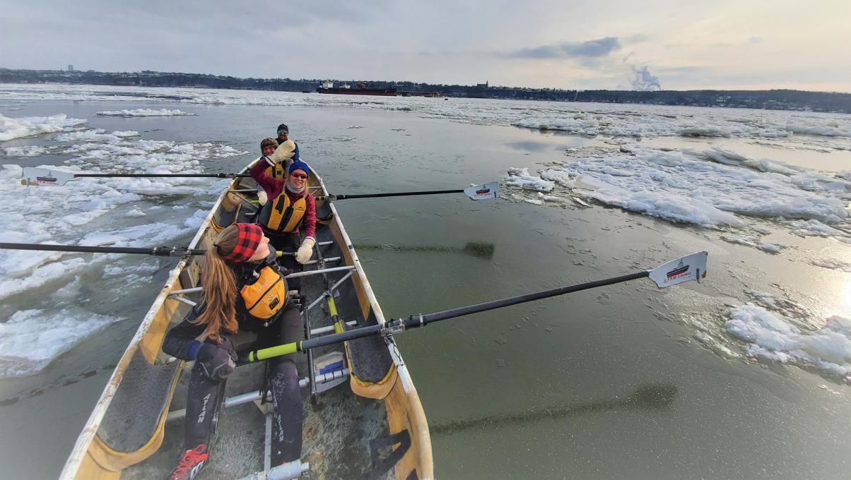 Ice Canoeing Experience - Paddle!