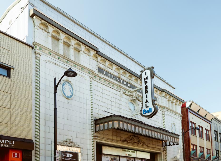 Façade du théâtre Impérial Bell
