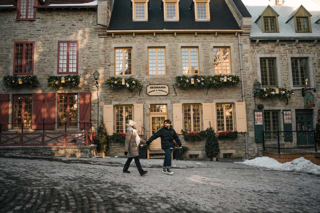 Couple à la place Royale