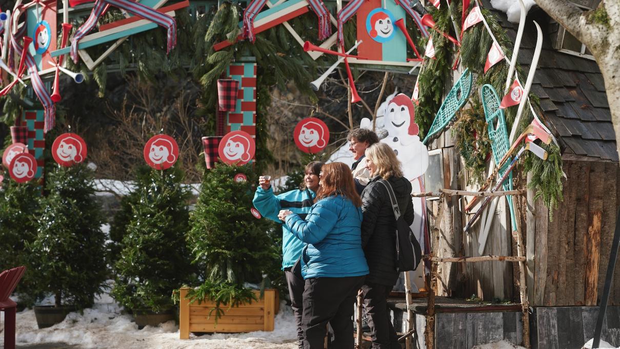 Le Petit Champlain et Place-Royale au rythme du Carnaval