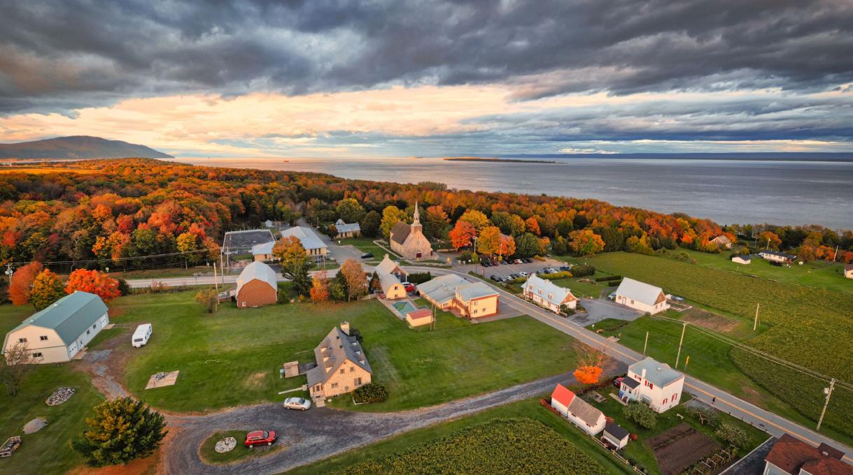 Village de Saint-François de l'île d'Orléans en automne