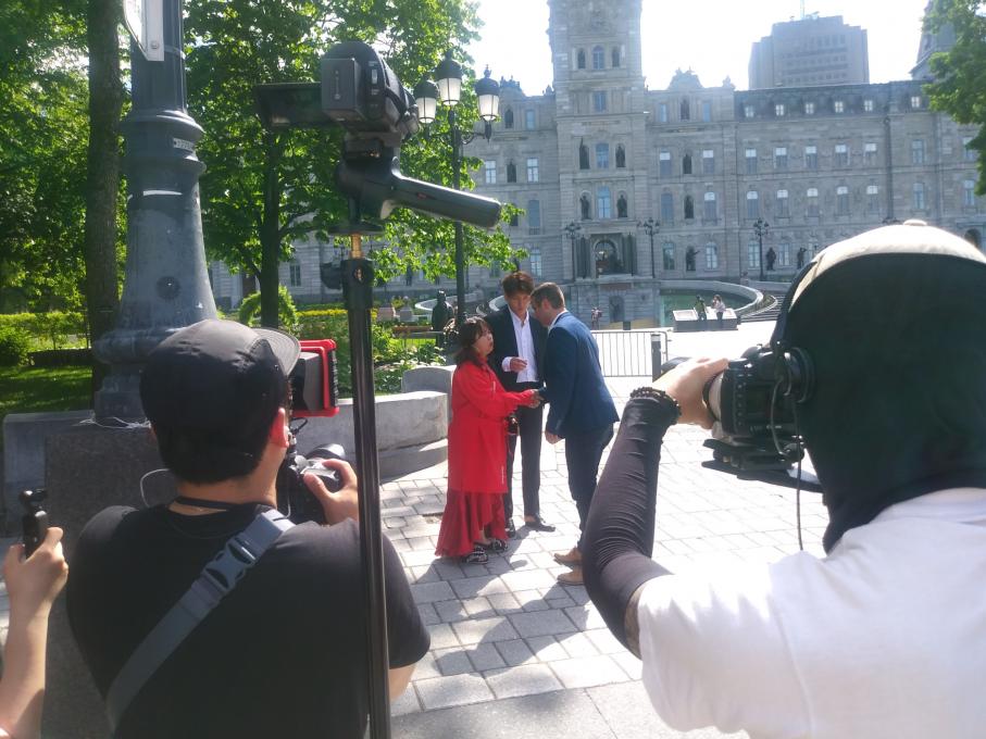 Shooting of My Wife secret Recipe in front of the Parliament Building