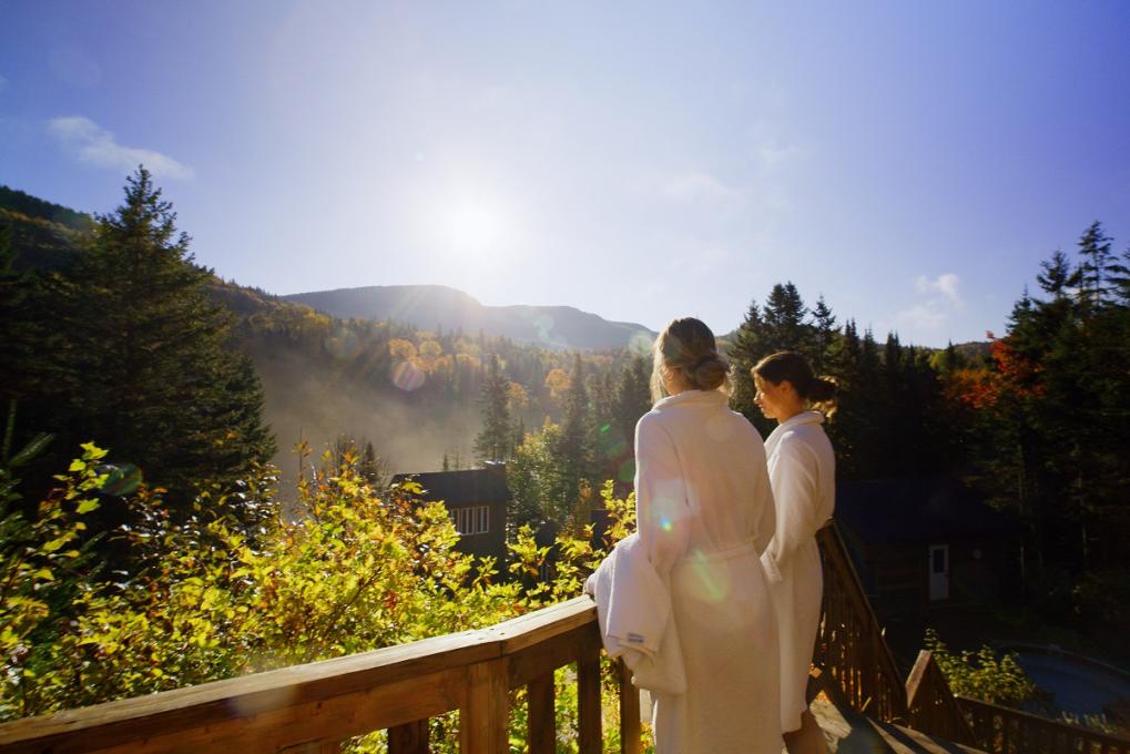 Deux filles au Nordique spa Stoneham 