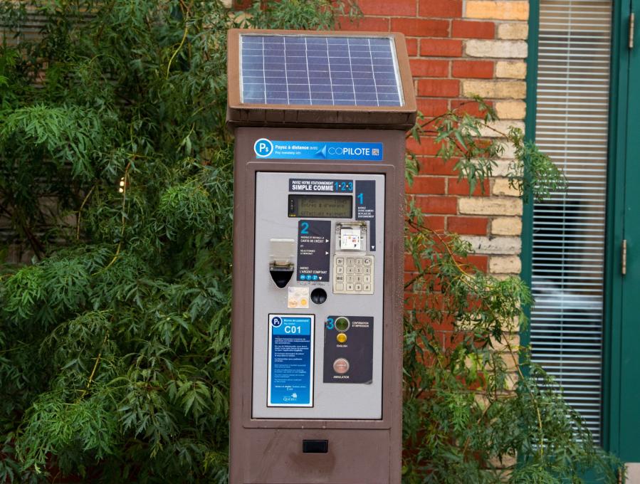 Automatic pay station