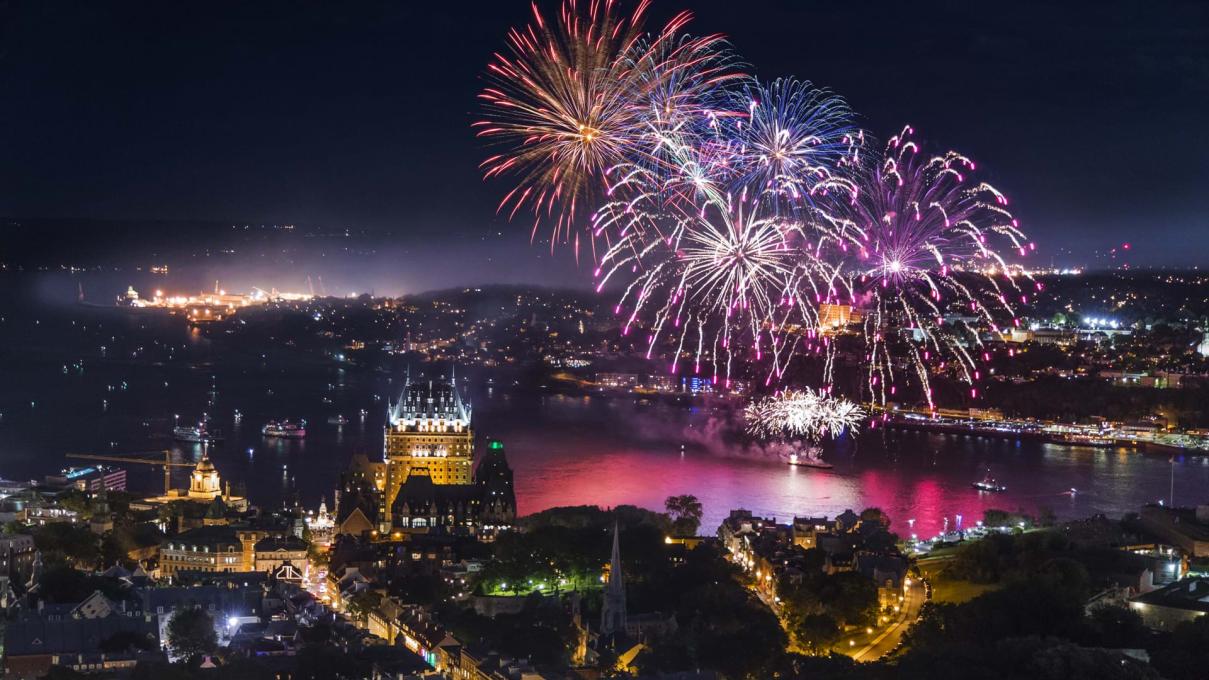 Grands Feux Loto-Québec Fireworks