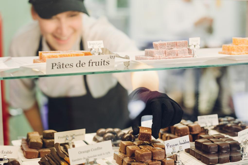 Julie Vachon Chocolats- the chocolate counter
