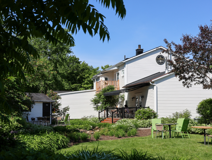 La Maison Smith - île d'Orléans - jardin Smith Café