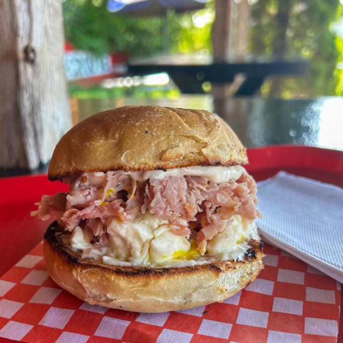 Casse-Croûte du Roy - Burger smoked meat