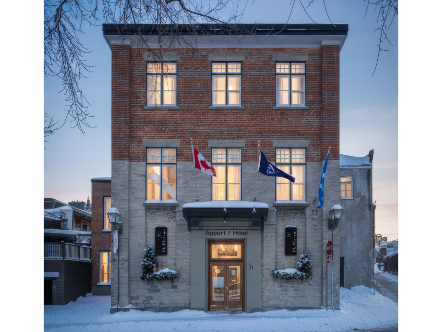 31McMahon - Extérieur
