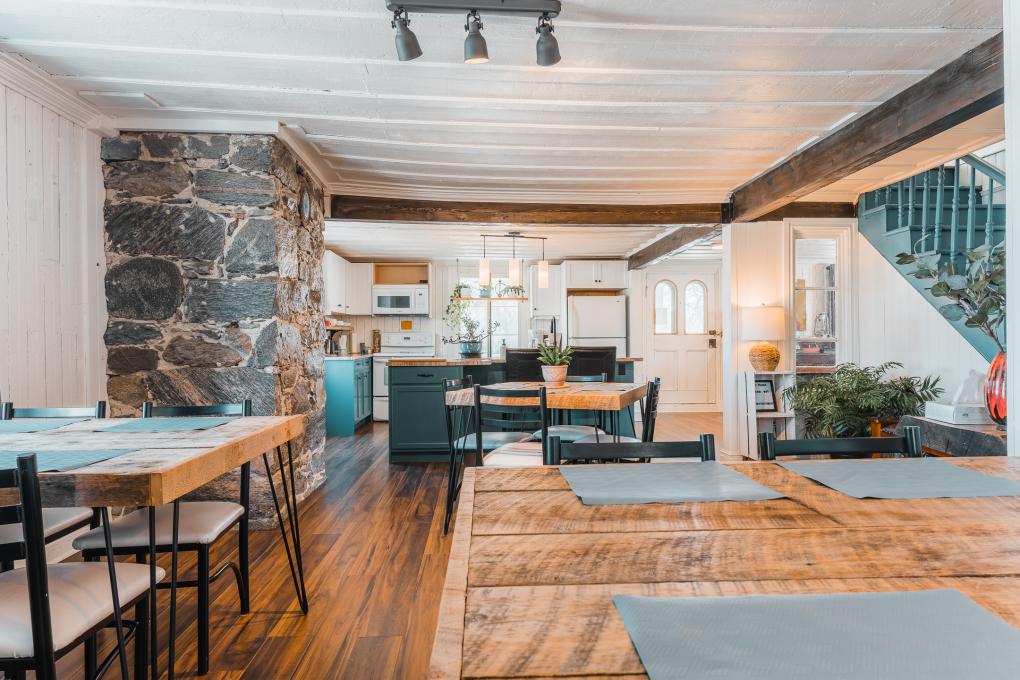 Auberge de l'Ouest - Salle à manger commune