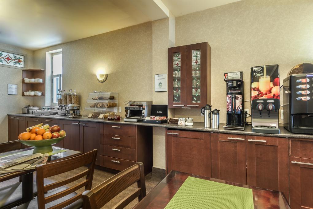 Hôtel Château Bellevue - petit-déjeuner continental