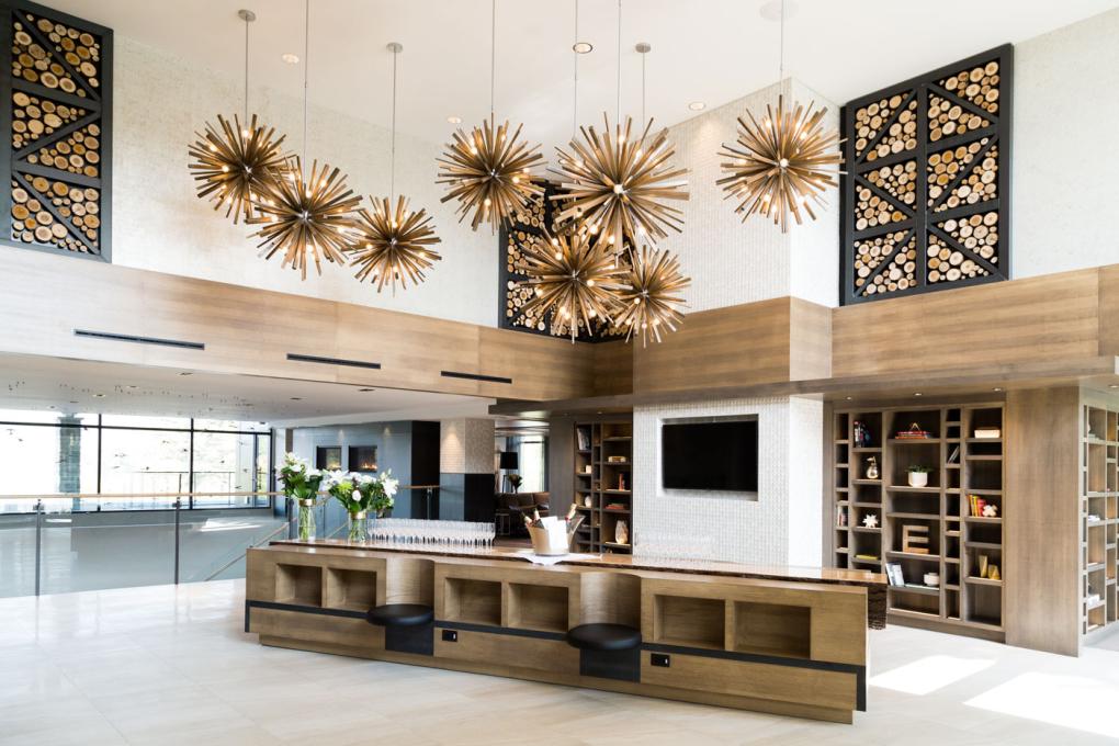 Entourage sur-le-Lac - hall