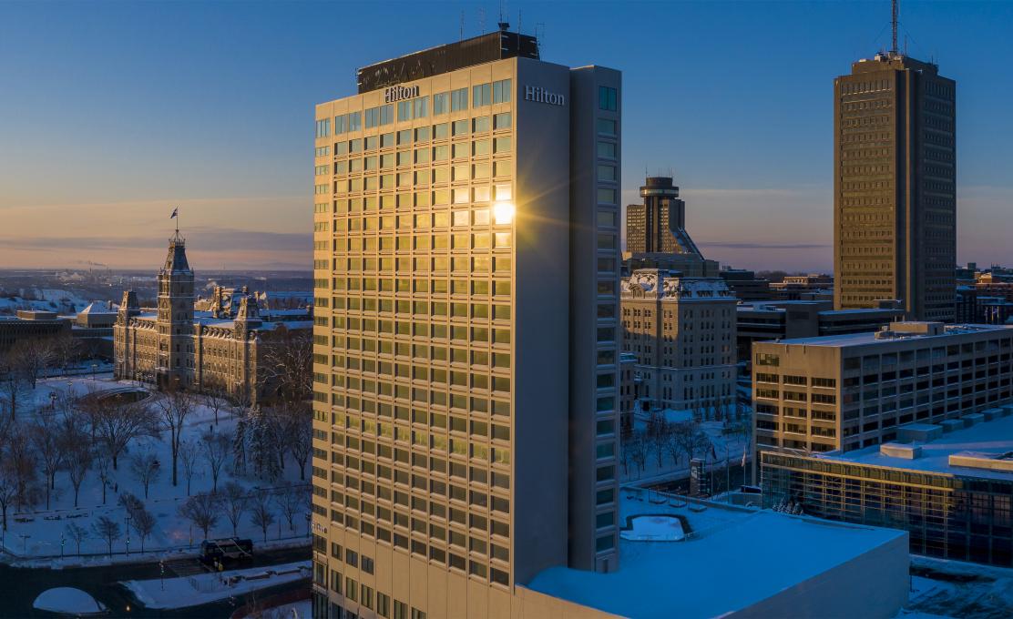 Hilton Québec - Hotel Exterior - Winter