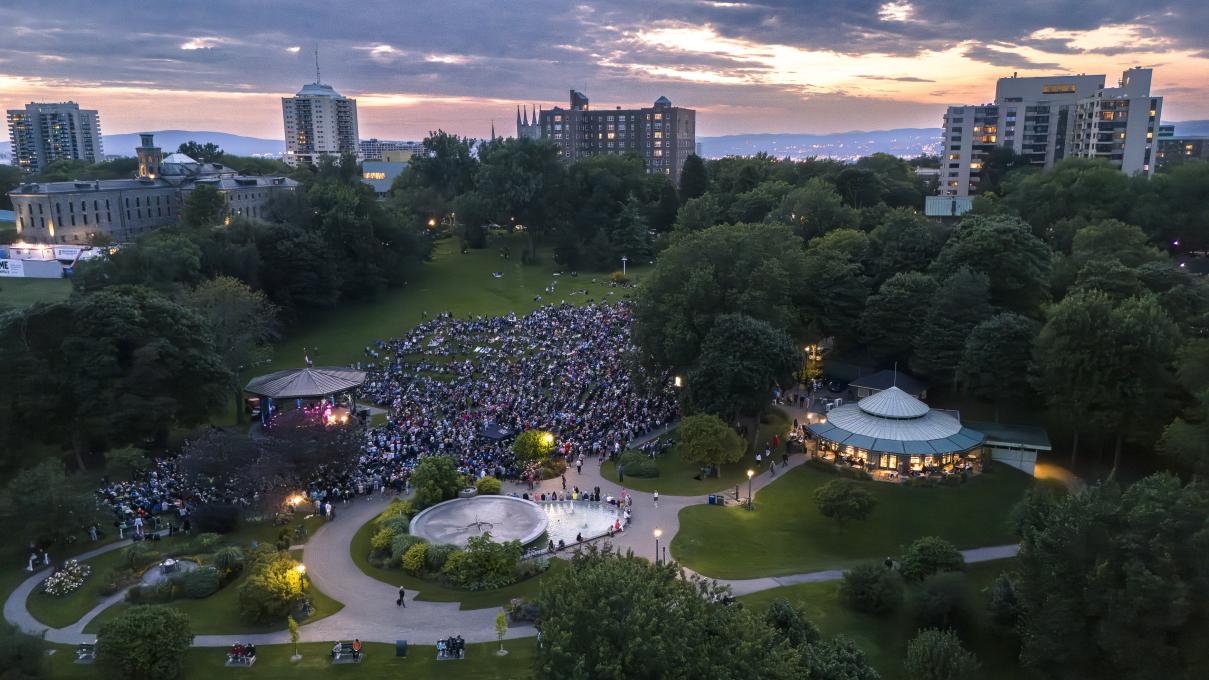 Plaines d'Abraham - Kiosque Edwin-Bélanger et pavillon central
