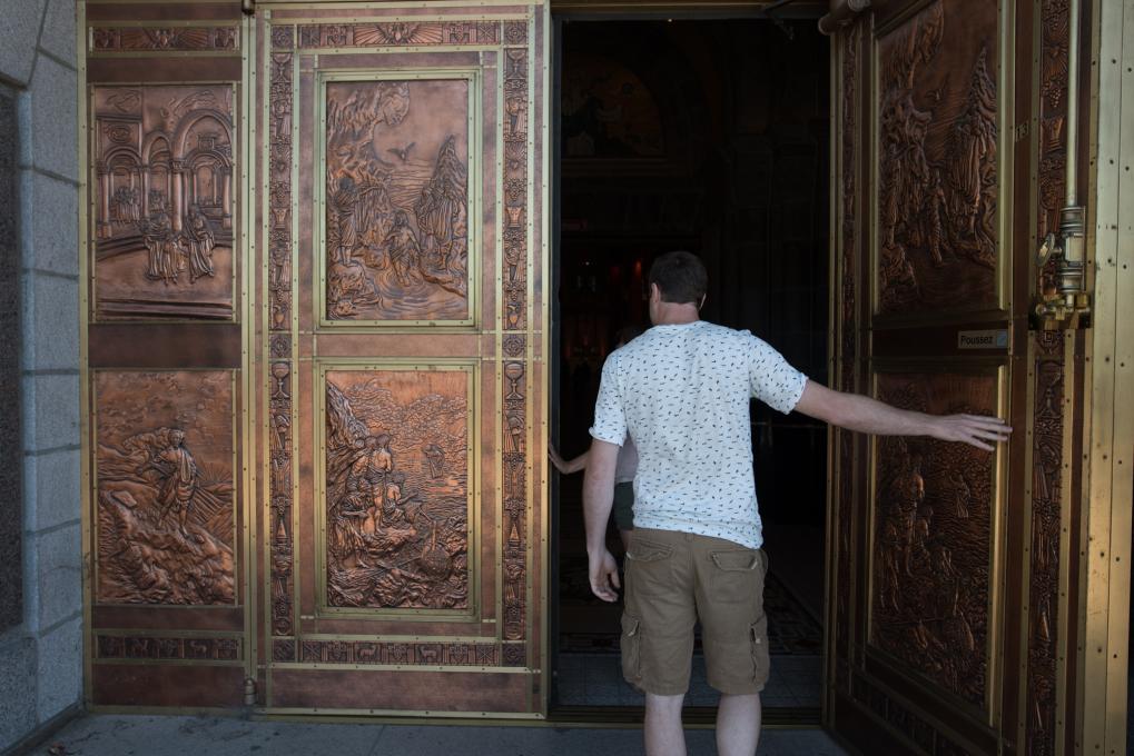 Porte Sainte - Ope Holly door