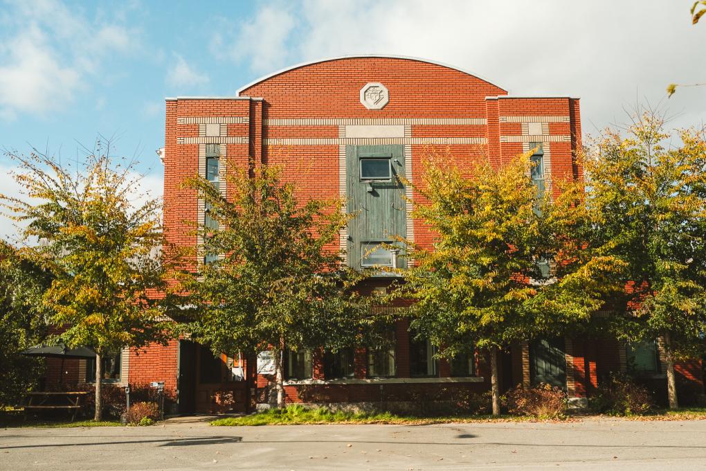 Microbrasserie Les Grands Bois - Quand un bâtiment emblématique reprend vie