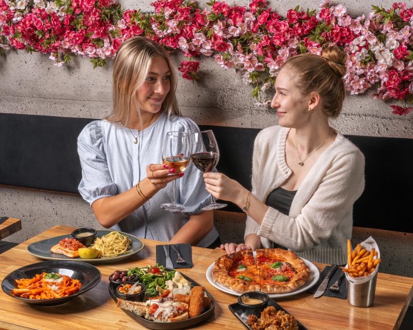 Savini - Nourriture/Ambiance/Pizza/Pâtes/À partager/Italien