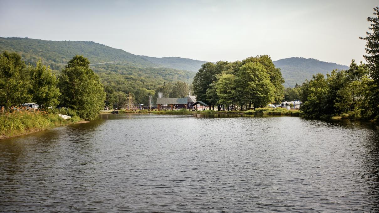 Camping Stoneham - lac
