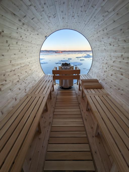 Canot à glace Expérience - Nordic sauna overlooking the ice