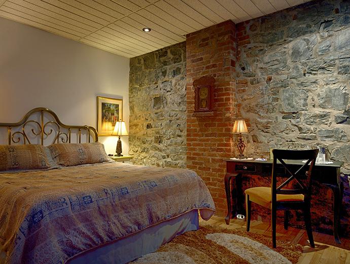 Hôtel Manoir Sur le Cap - room with 1 King bed