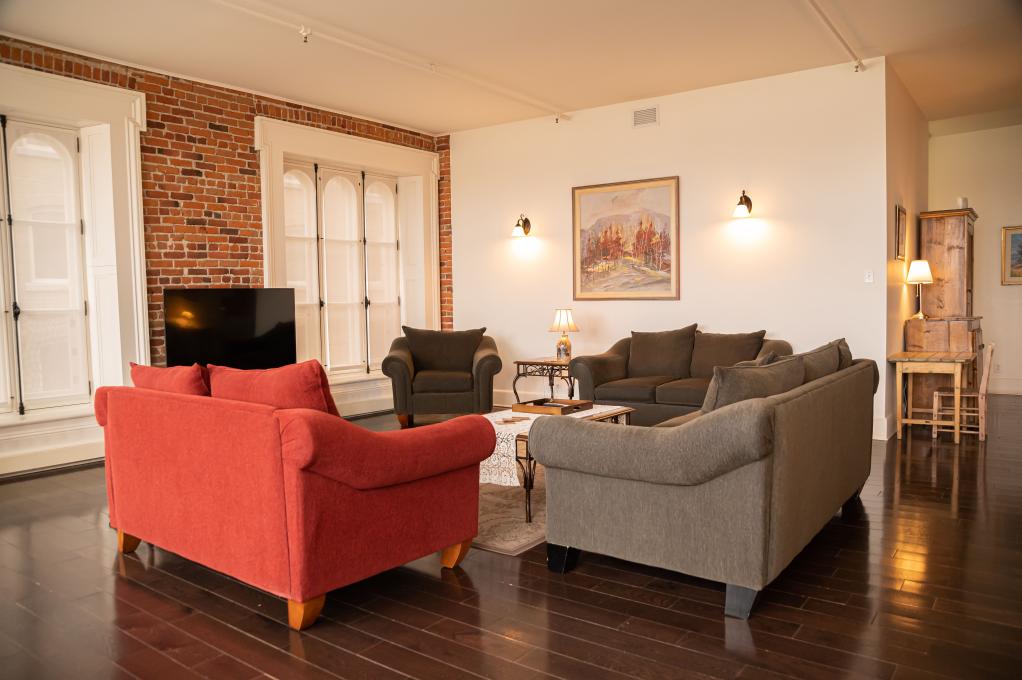 Appartements Royal Dalhousie - Le Cartier - Living room