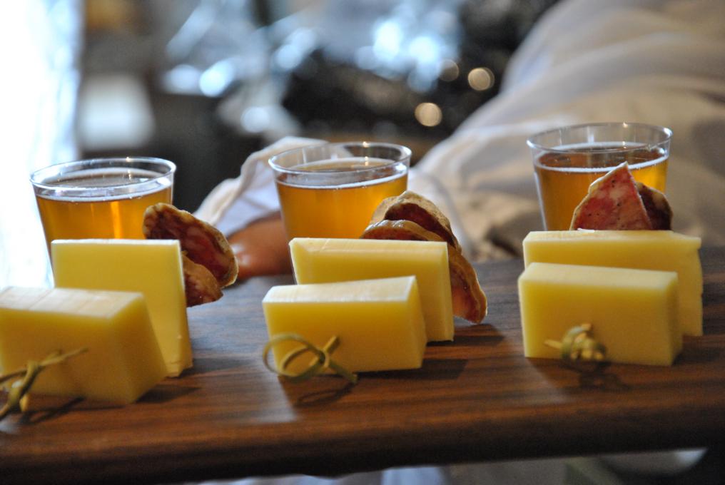 Cicerone Tours - cheese and cold meats tasting