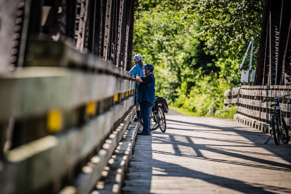 Vélopiste Jacques-Cartier/Portneuf - Pause vélo sur le pont de Saint-Raymond