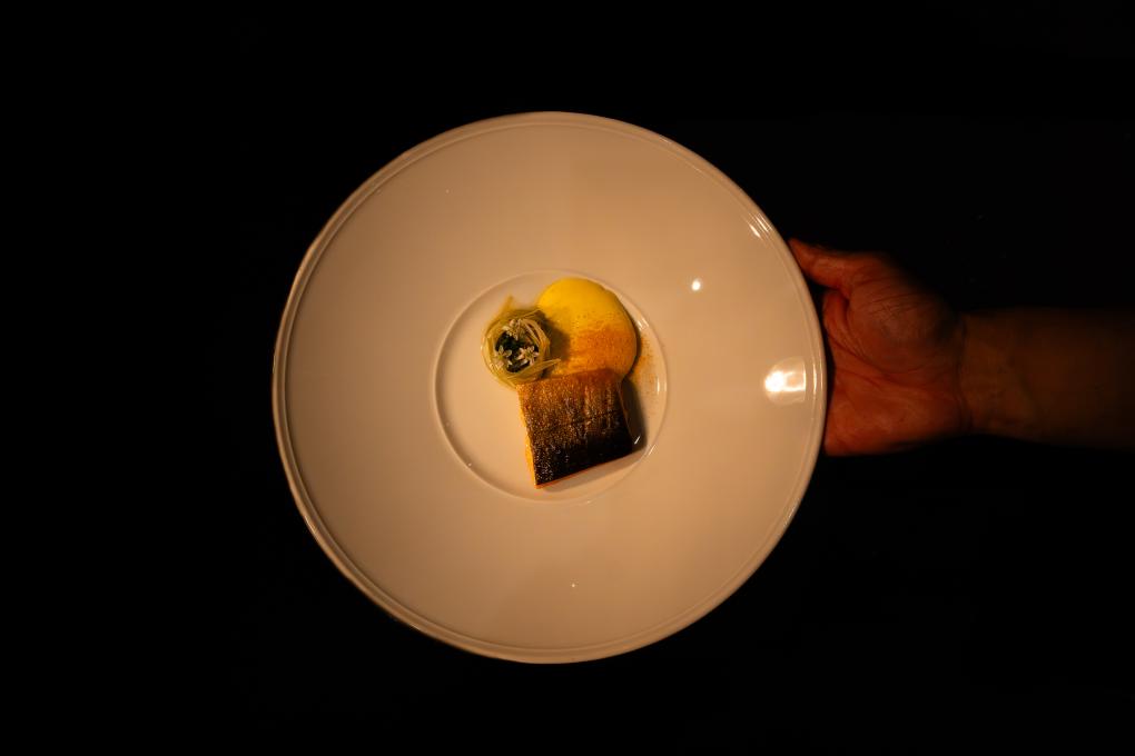 Le 101 - Restaurant de quartier - Omble, Poireau, Sabayon