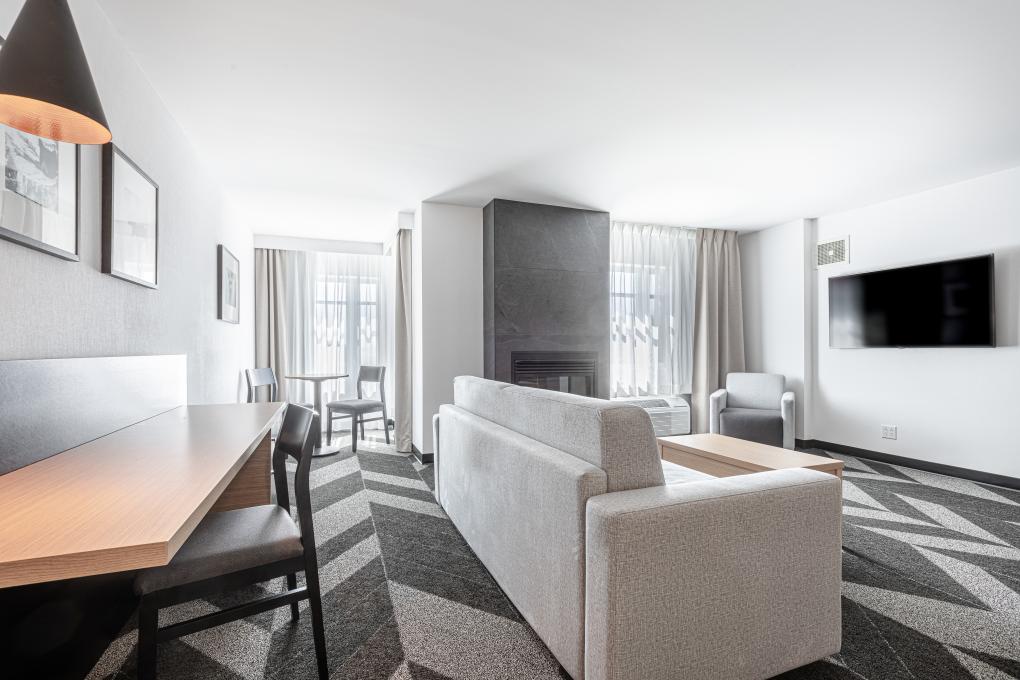 DoubleTree By Hilton Quebec Resort - Suite foyer