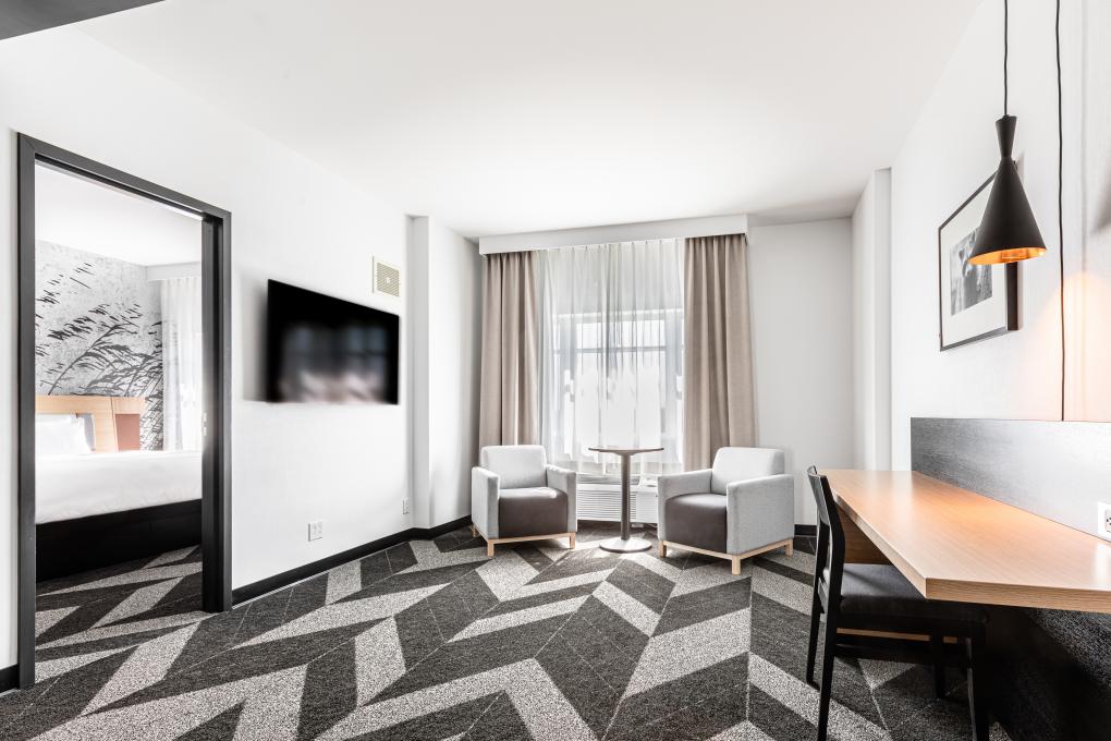 DoubleTree By Hilton Quebec Resort - Suite Salon