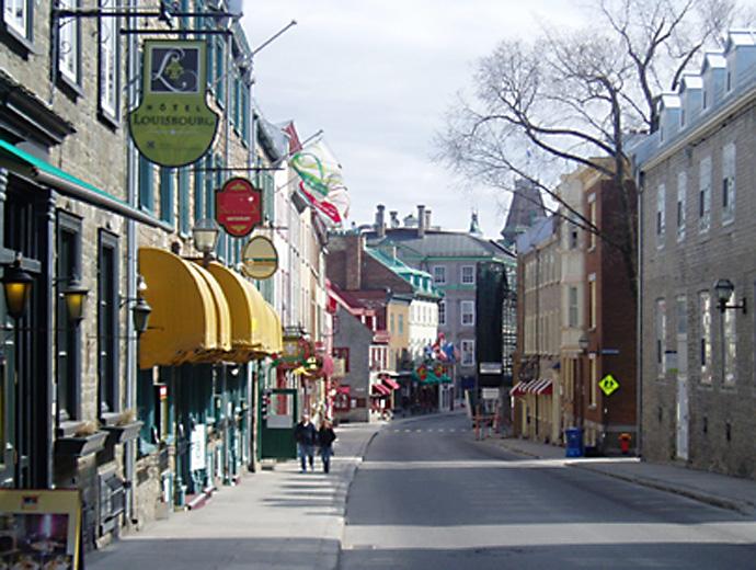 Hôtel Louisbourg - Outside