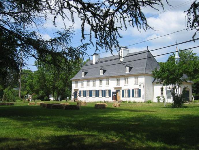 Manoir Mauvide-Genest - Terrain