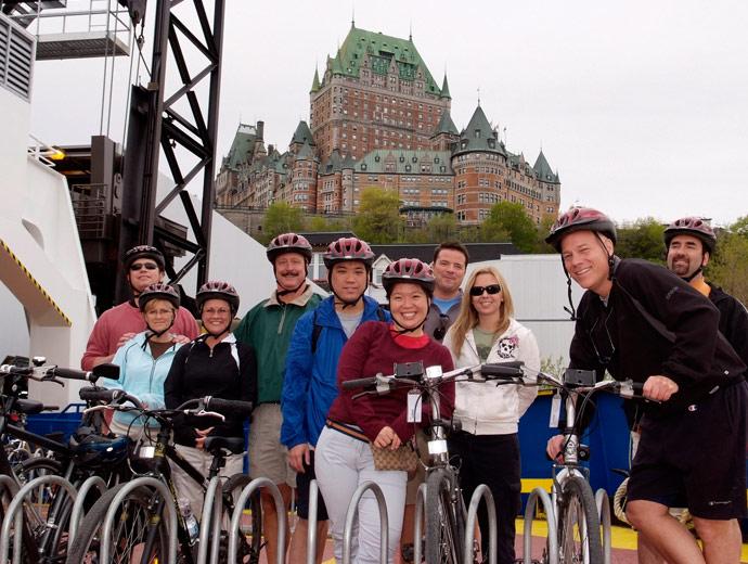 JPdL Québec inc. - cyclists in front of the Château Frontenac
