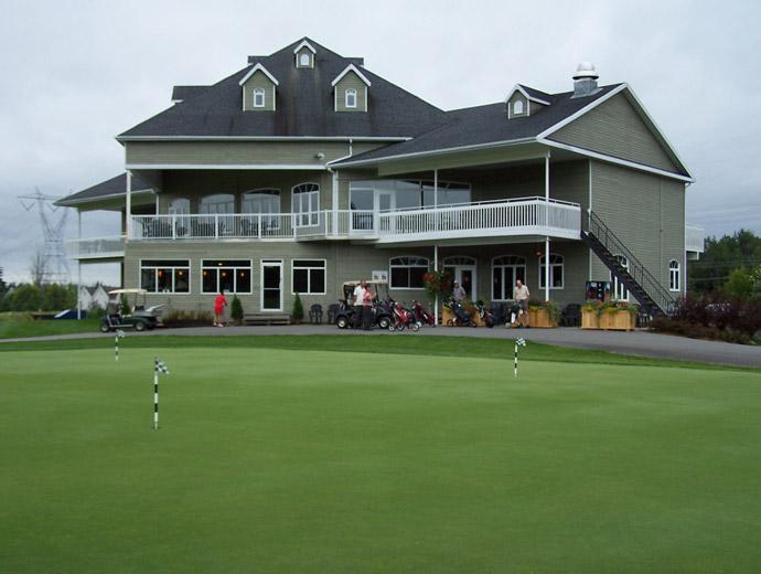 Club de golf Royal Charbourg - bâtisse extérieure