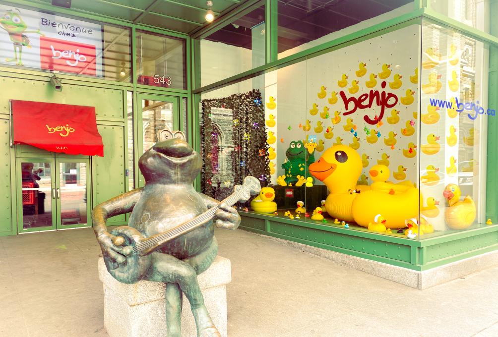Benjo Toy Store - VIP Entrance