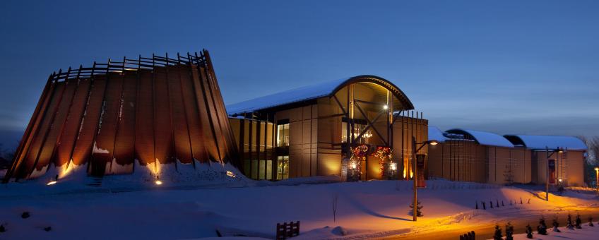 Hôtel-Musée Premières Nations - Vue extérieure en hiver