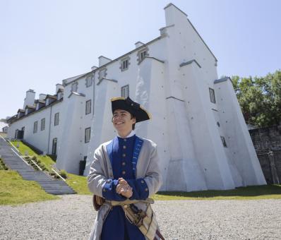 Fortifications of Québec National Historic Site - Soldier at the redoute Dauphine