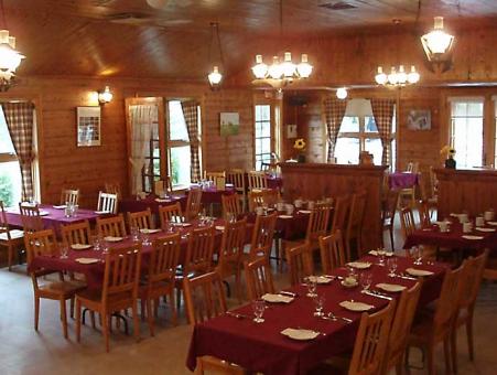 Le Relais des Pins, Restaurant - Cabane à sucre - Dining room