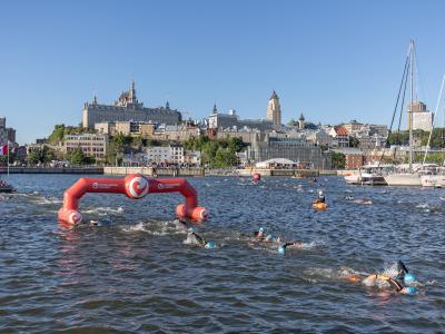 Épreuve de nage au triathlon Sail Challenge Cap Québec