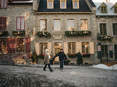 Couple à la place Royale