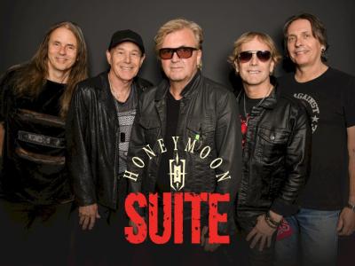 Honeymoon Suite