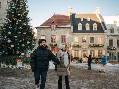 Couple à la place Royale 