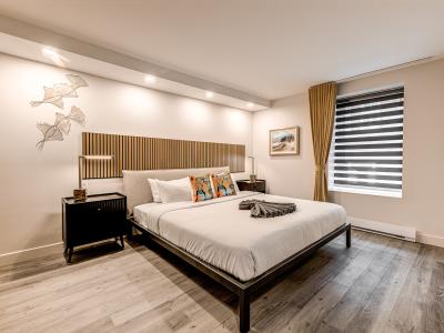 Appartement spacieux avec lit king au dernier étage