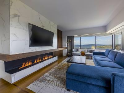 Hilton Québec - Suite Signature Panoramique Hilton avec foyer