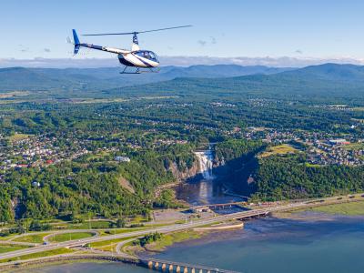 Les Tours et excursions GoHelico du Complexe Capitale Hélicoptère - Chute Montmorency (Water fall)