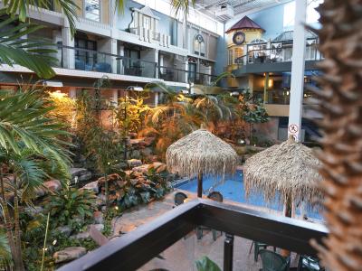 Hôtel Québec Inn - Jardin tropical intérieur